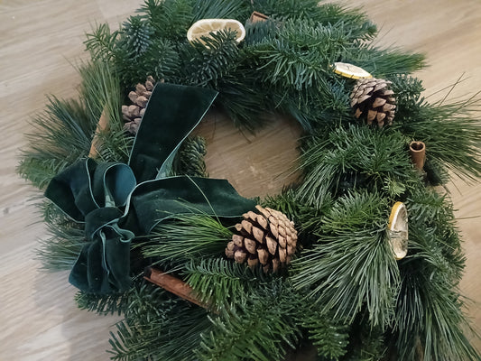 How long will a Real wreath last from your local wirral florist?
