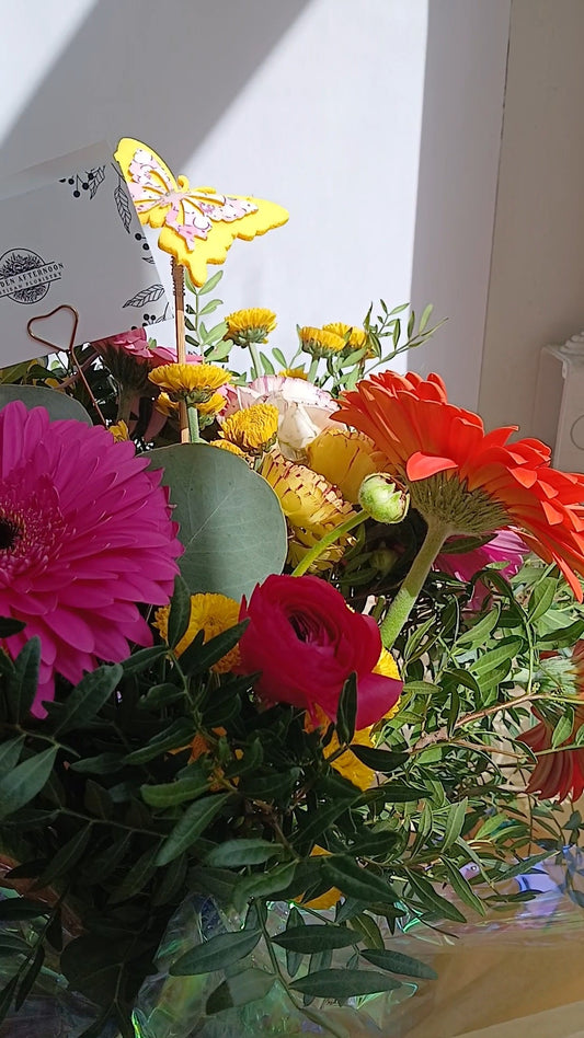 Bright and Colourful Gerbera Daisy Bouquet