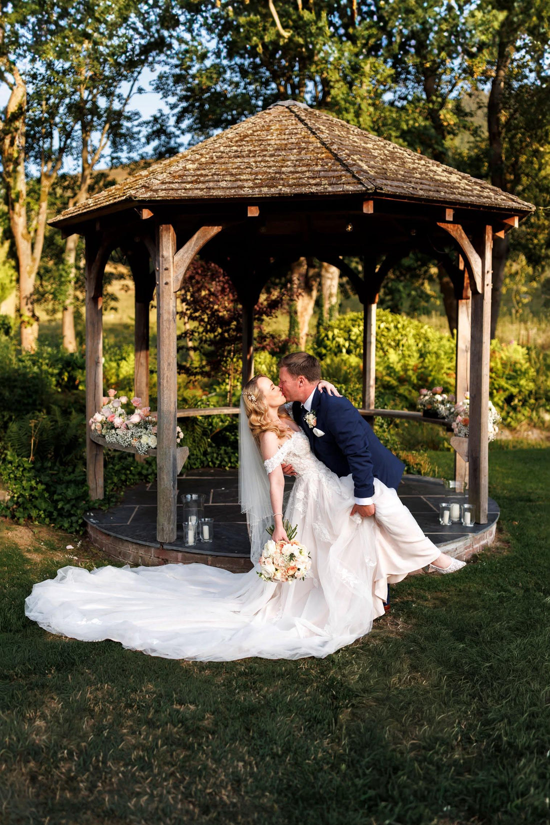 Book Your Wedding Flowers Consultation Today