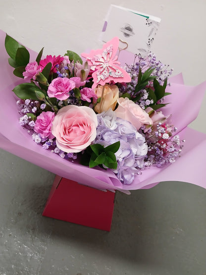 Birthday and Anniversary Flowers Wirral Birkenhead Wallasey Bebington Irby Upton