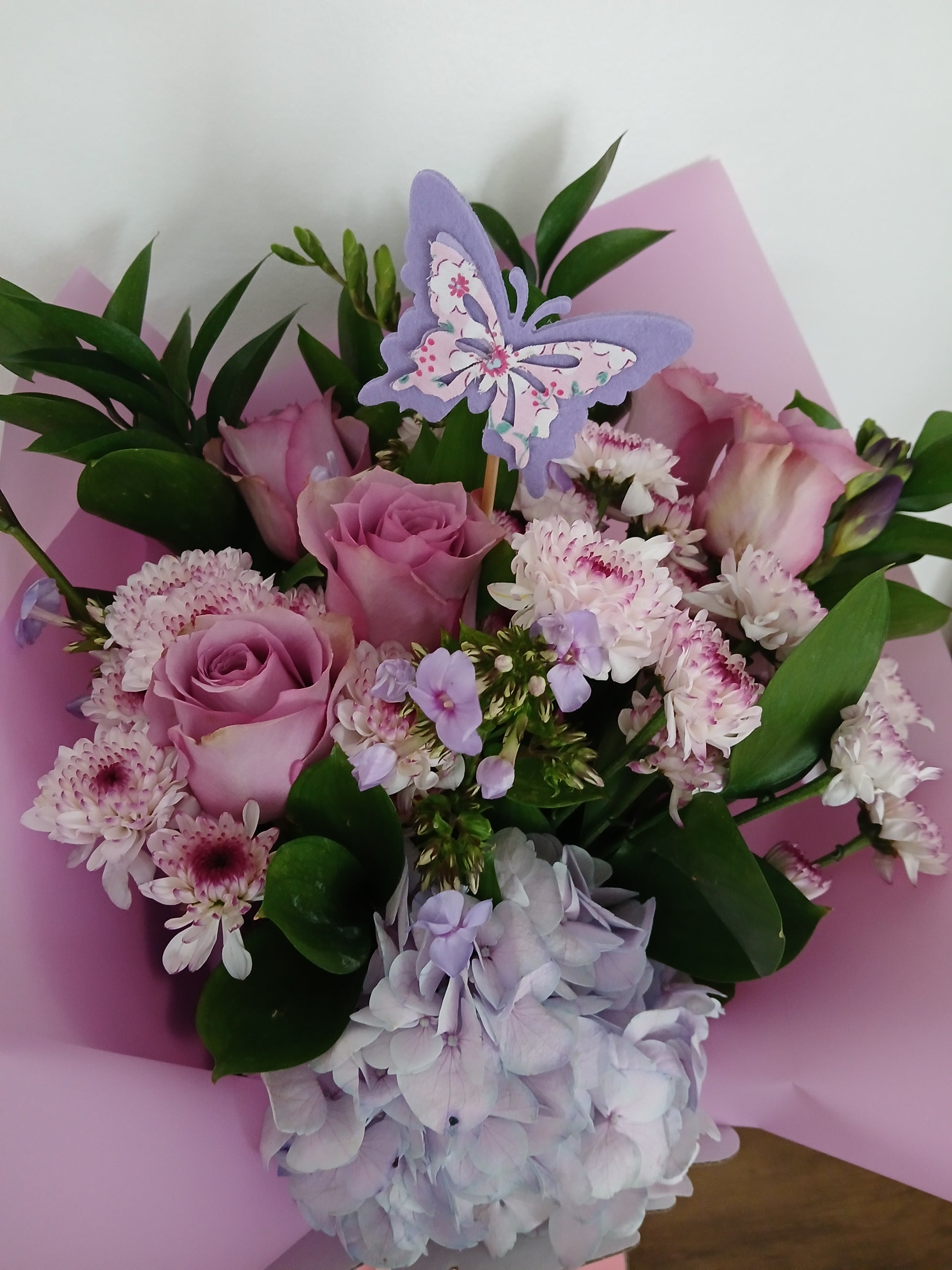 Mothers day wirral flowers, hydrangea, phlox flower and roses for delivery